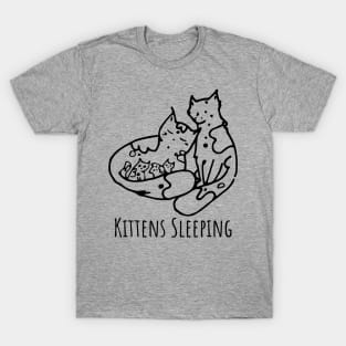 Kittens sleeping love family cats T-Shirt